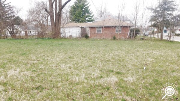 IN-MAD-TS0344-0.24 Acres of Opportunity Here! This area is Zoned for Houses, Duplexes and even Apartments.