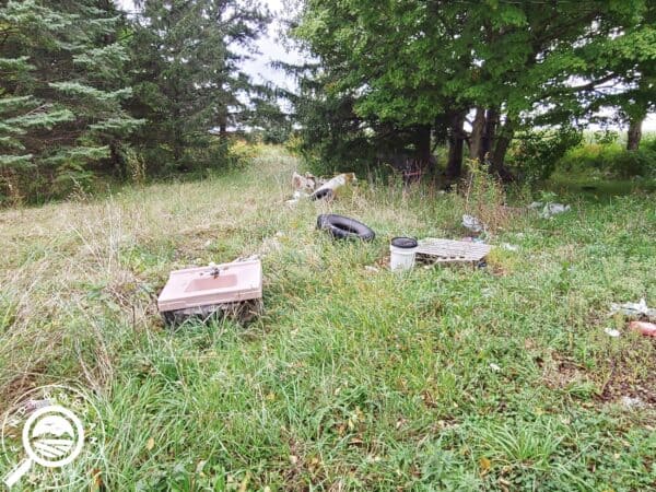 IN-HEN-TS0190-Almost 2 Acres with a Fixer Upper in New Castle, IN!