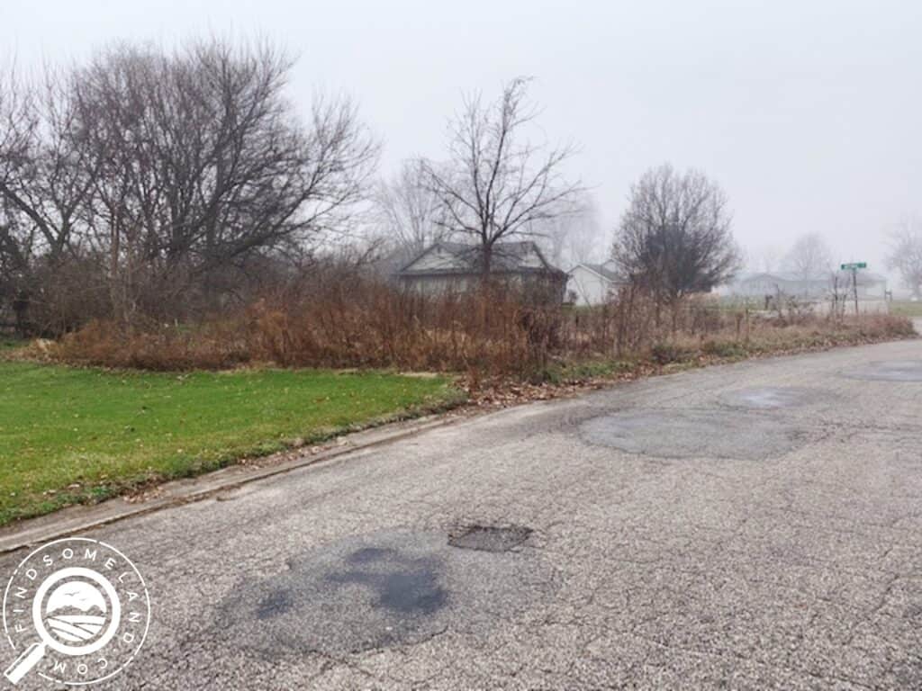 Endless Activities and Stunning Waterfront Views in Elkhart Find Some